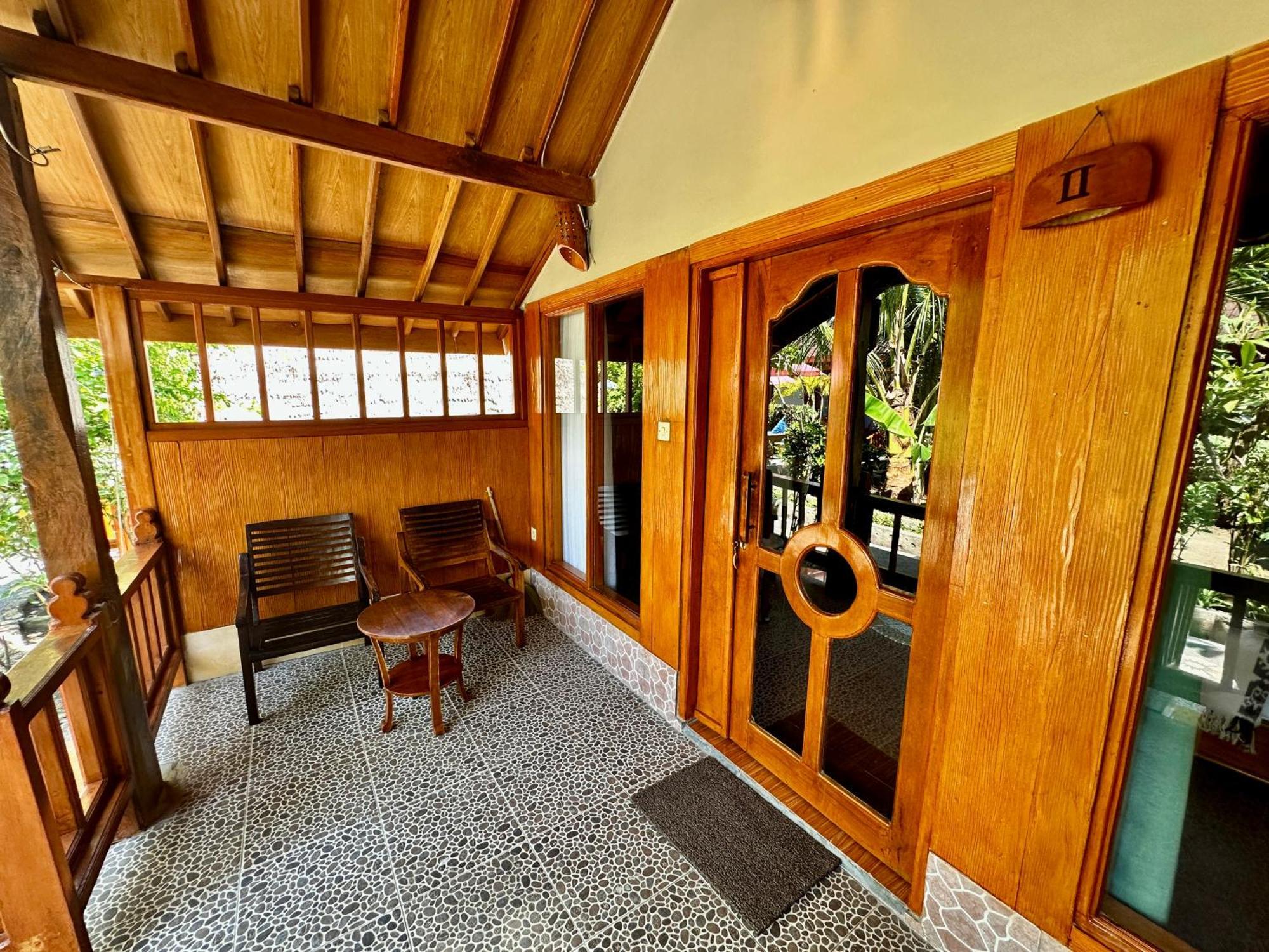Sunny Rose Bungalows Gili Air - Adults Only Buitenkant foto