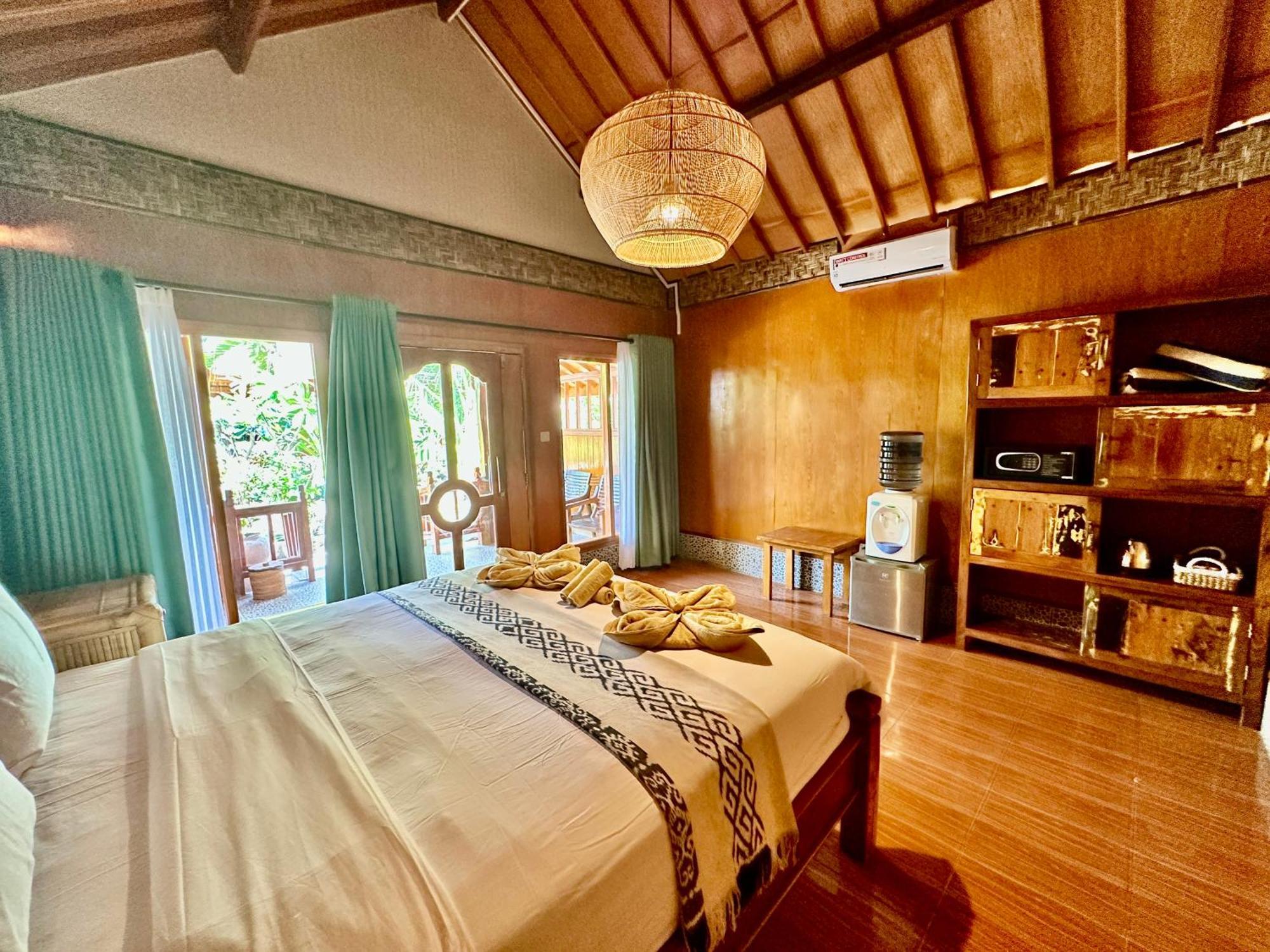 Sunny Rose Bungalows Gili Air - Adults Only Buitenkant foto