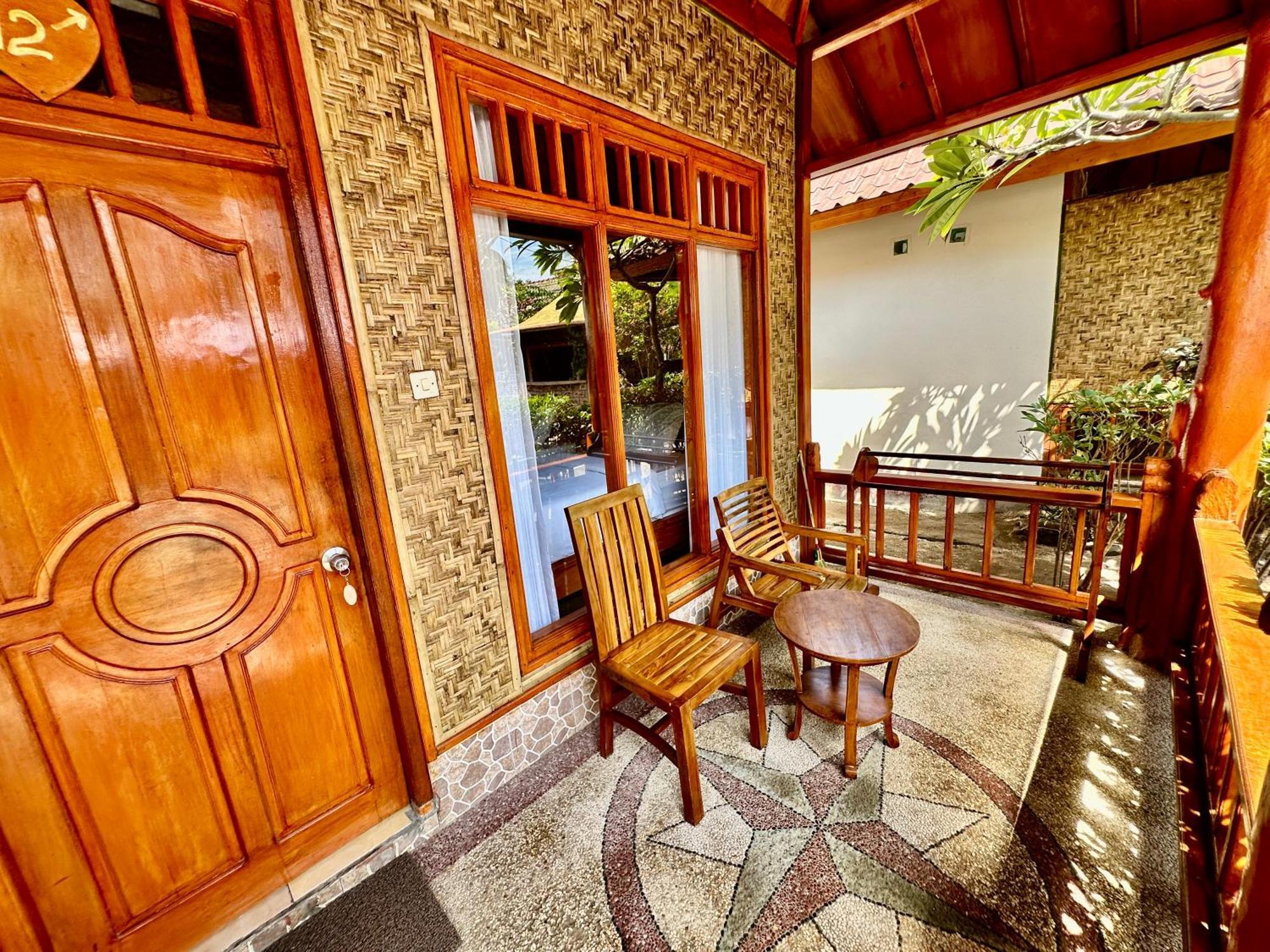 Sunny Rose Bungalows Gili Air - Adults Only Buitenkant foto