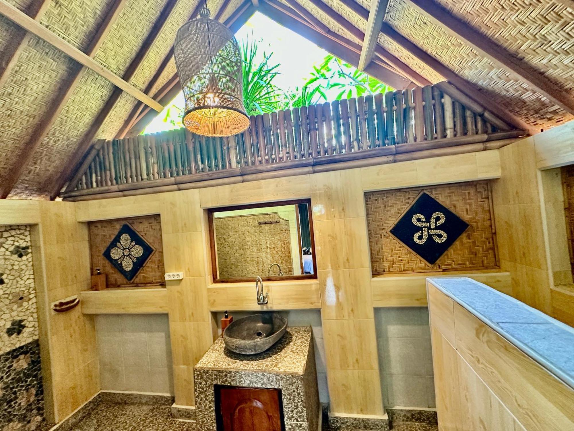 Sunny Rose Bungalows Gili Air - Adults Only Buitenkant foto