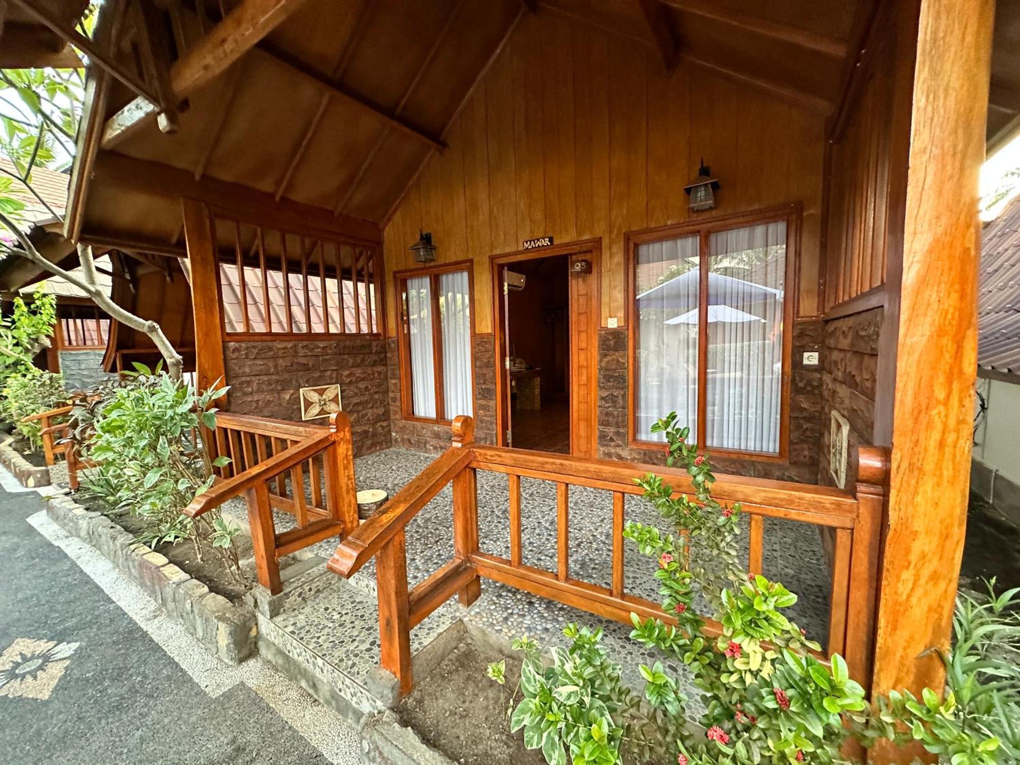 Sunny Rose Bungalows Gili Air - Adults Only Buitenkant foto