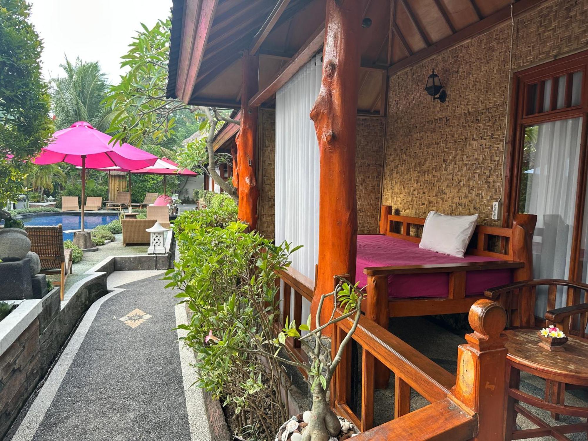 Sunny Rose Bungalows Gili Air - Adults Only Buitenkant foto