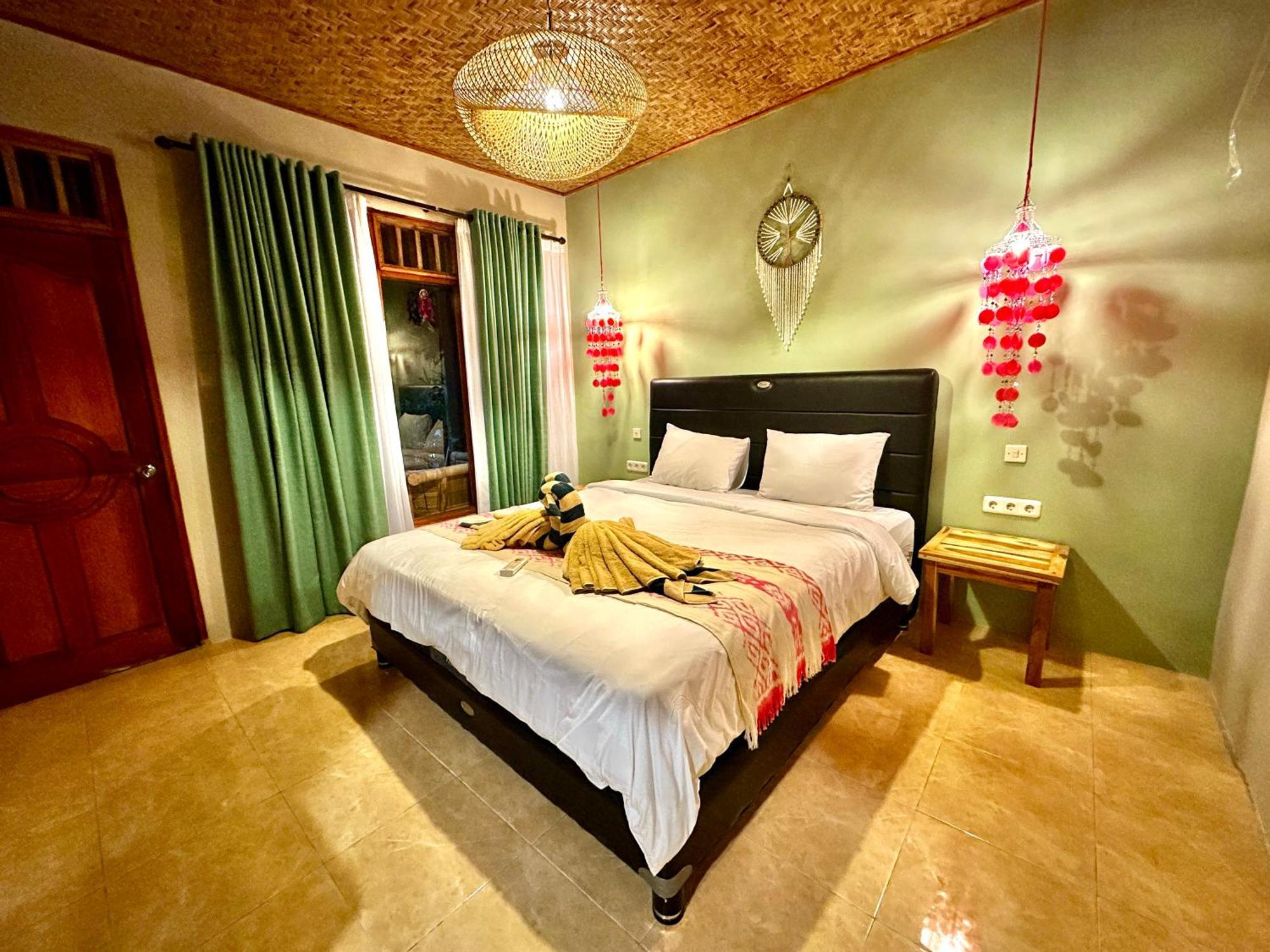 Sunny Rose Bungalows Gili Air - Adults Only Buitenkant foto