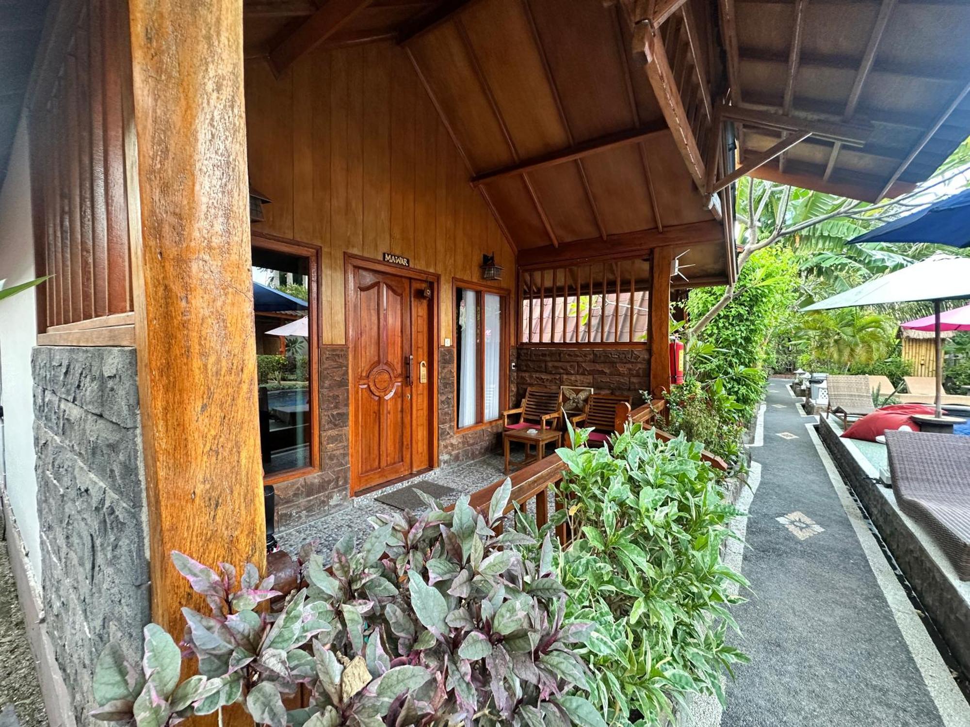 Sunny Rose Bungalows Gili Air - Adults Only Buitenkant foto