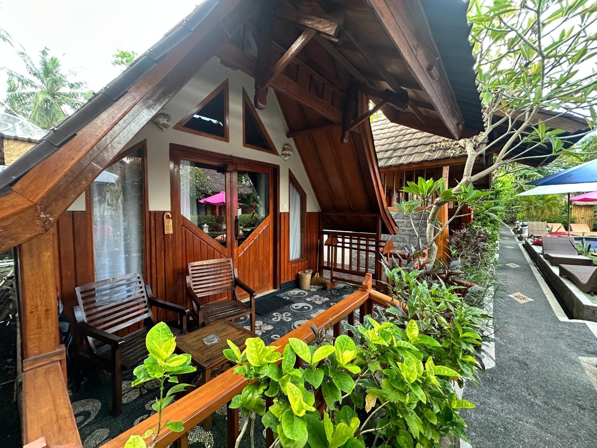 Sunny Rose Bungalows Gili Air - Adults Only Buitenkant foto