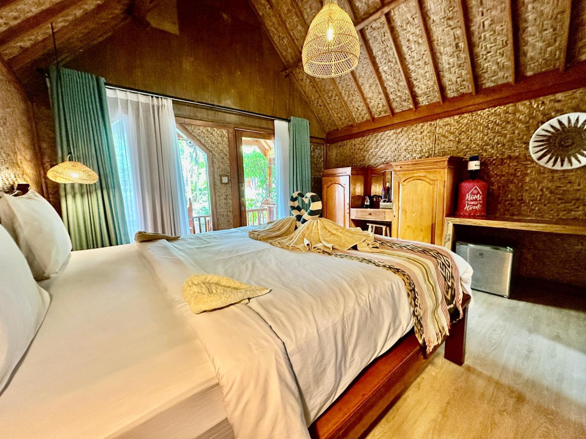 Sunny Rose Bungalows Gili Air - Adults Only Buitenkant foto