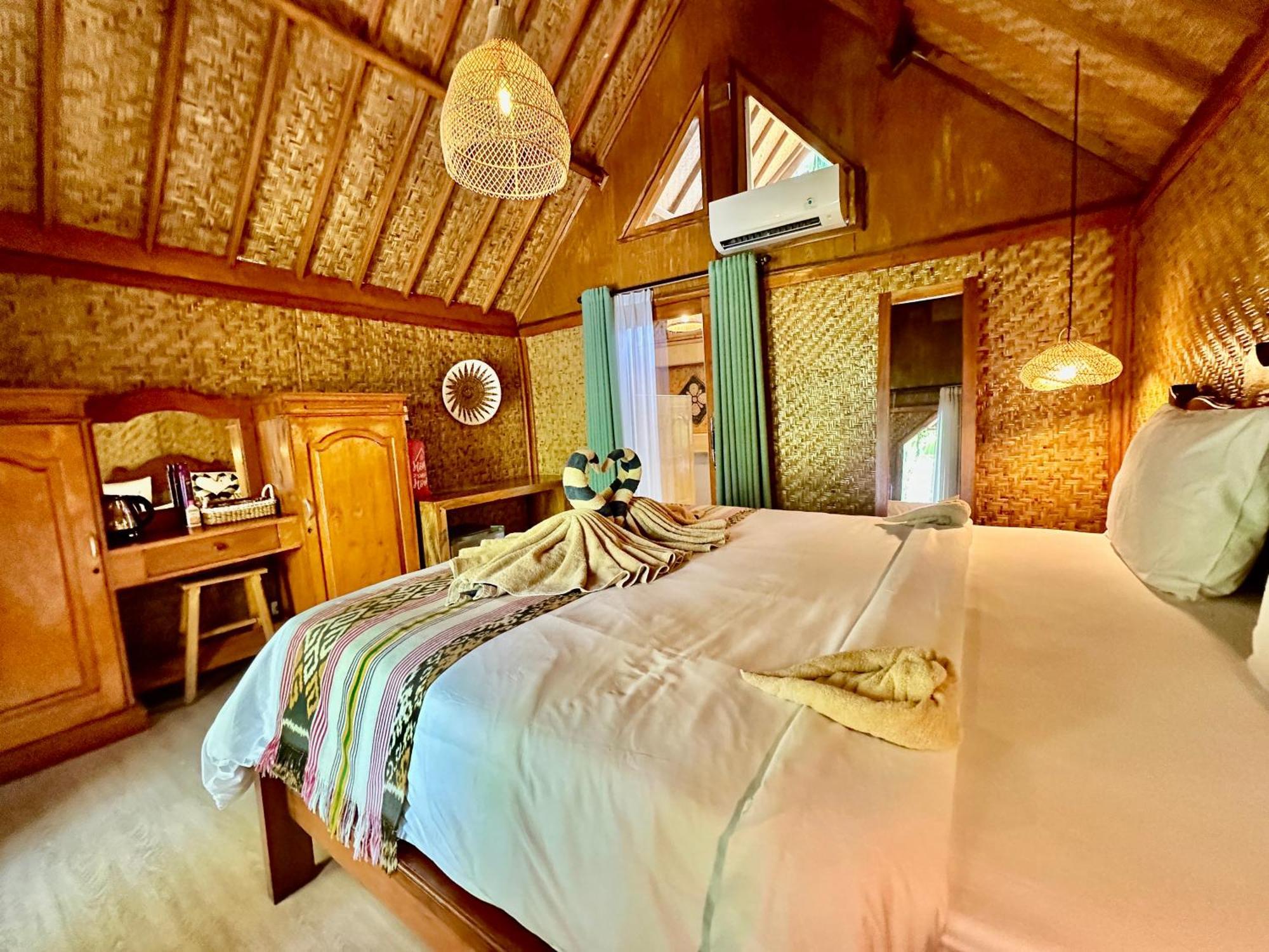 Sunny Rose Bungalows Gili Air - Adults Only Buitenkant foto